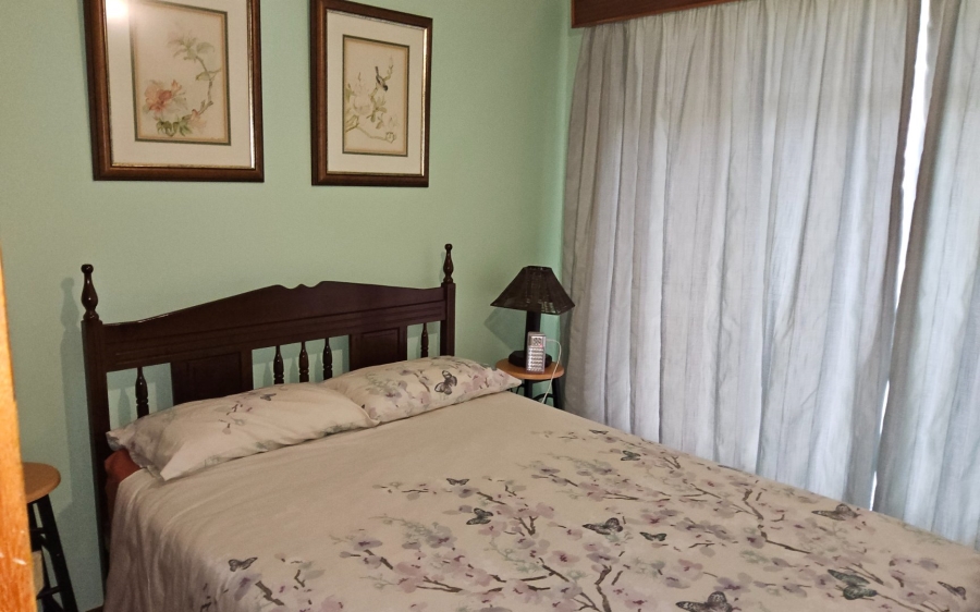 3 Bedroom Property for Sale in Kannoniers Park North West